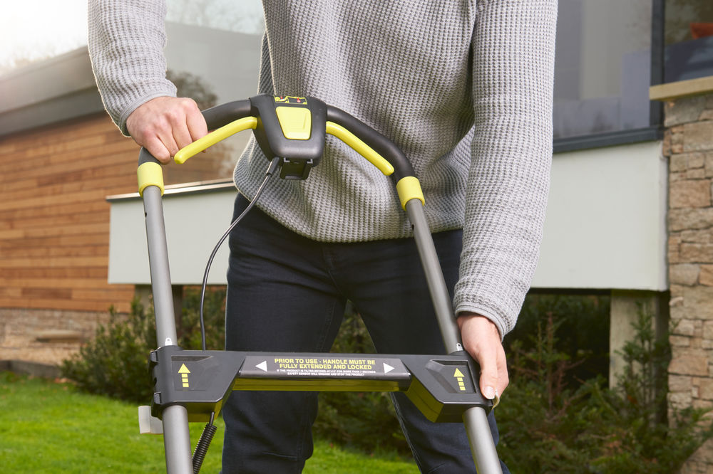 Газонокосилка RYOBI RY18LMX40A-0 (без батареи) система ONE +
