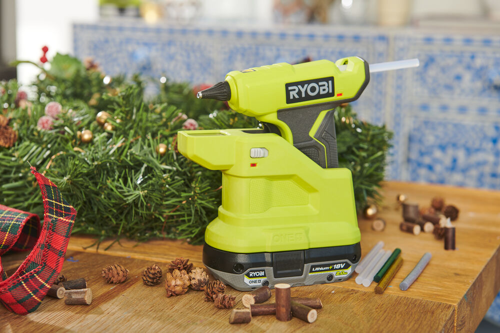 Термоклеевой пистолет RYOBI RGLM18-0 (без батареи) система ONE +