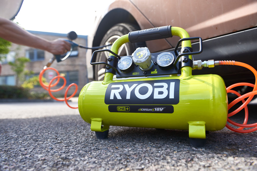 Компрессор безмасляный коаксиальный аккумуляторный RYOBI R18AC-0 (без батареи) система ONE +