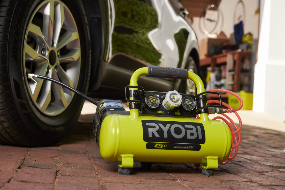 Компрессор безмасляный коаксиальный аккумуляторный RYOBI R18AC-0 (без батареи) система ONE +
