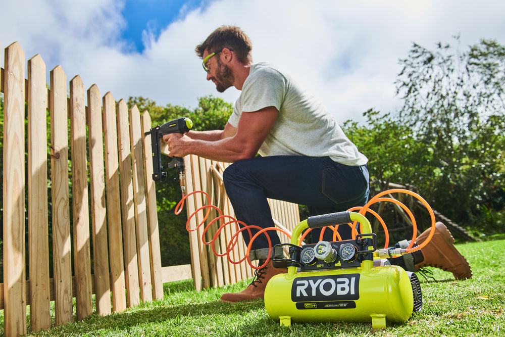 Компрессор безмасляный коаксиальный аккумуляторный RYOBI R18AC-0 (без батареи) система ONE +