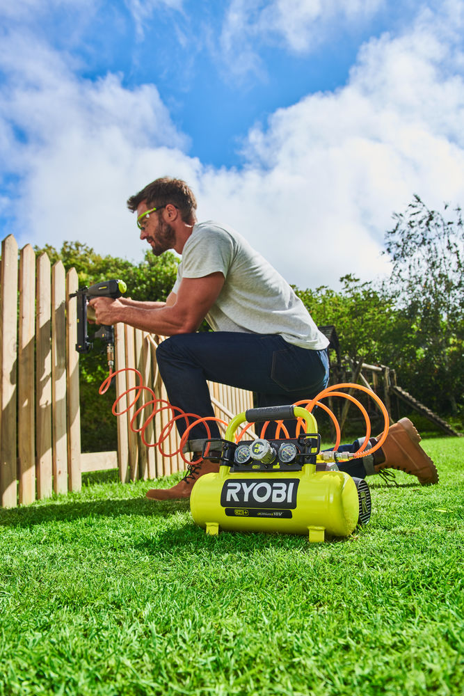 Компрессор безмасляный коаксиальный аккумуляторный RYOBI R18AC-0 (без батареи) система ONE +