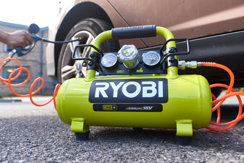 Компрессор безмасляный коаксиальный аккумуляторный RYOBI R18AC-0 (без батареи) система ONE +