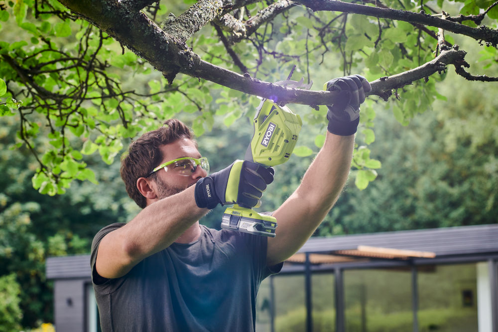 Пила садовая RYOBI RY18PSA-0 (без батареи) система ONE +