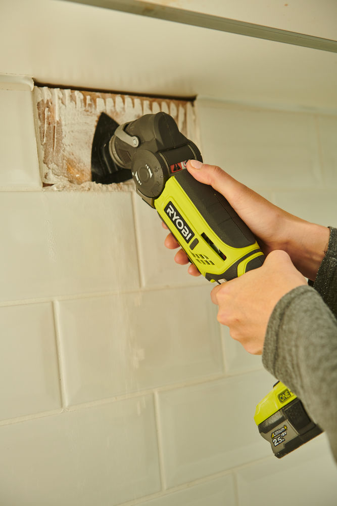 Многофункциональный инструмент RYOBI R18MT-0 (без батареи) система ONE +