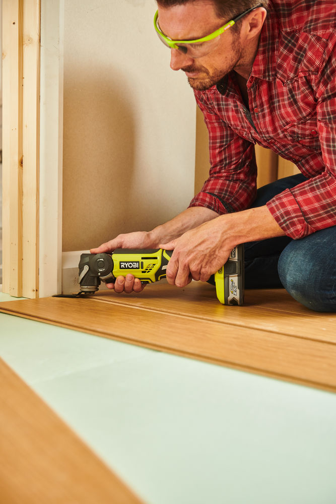 Многофункциональный инструмент RYOBI R18MT-0 (без батареи) система ONE +