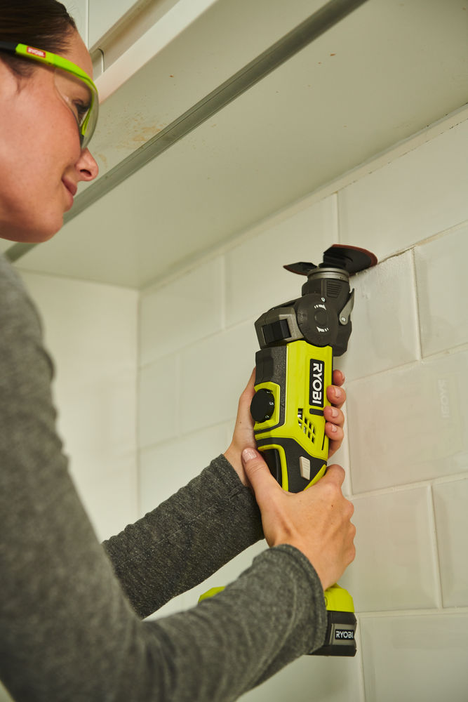 Многофункциональный инструмент RYOBI R18MT-0 (без батареи) система ONE +