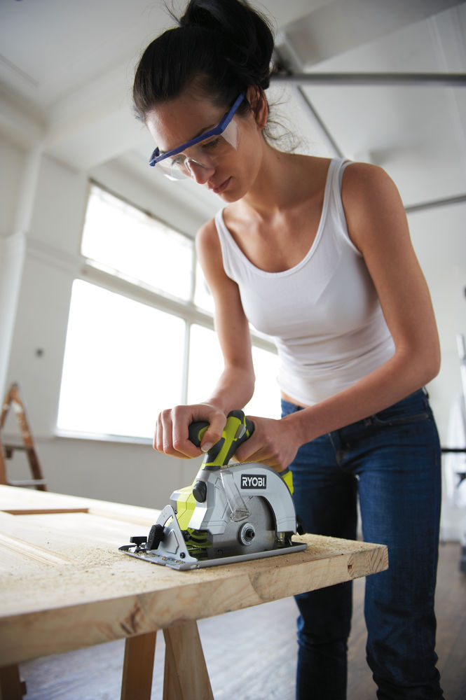 Пила циркулярная RYOBI RWSL1801M (без батареи) система ONE +