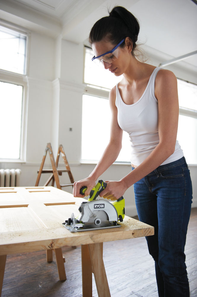 Пила циркулярная RYOBI RWSL1801M (без батареи) система ONE +