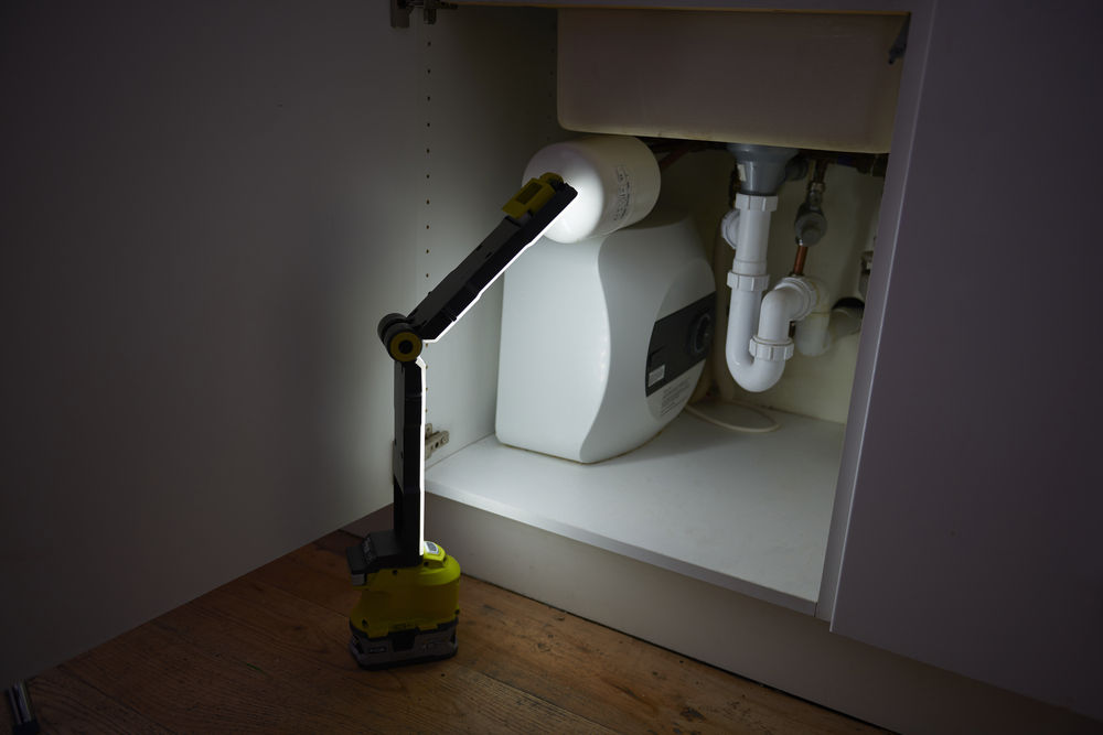 Фонарь трансформер RYOBI R18ALF-0 (без батареи) система ONE +