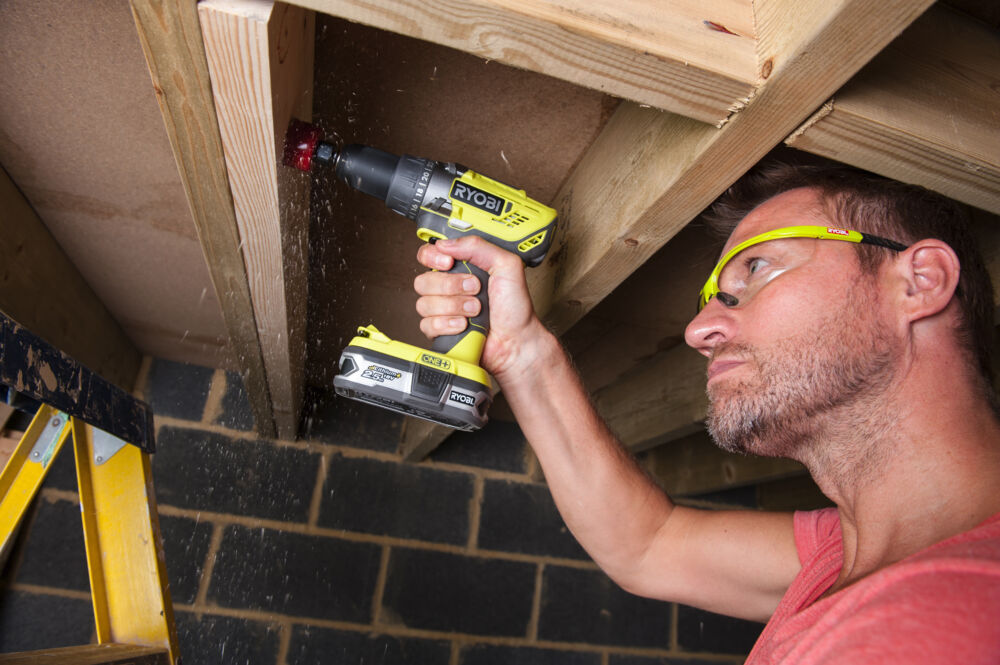 Дрель-шуруповерт RYOBI R18DD3-120S система ONE +