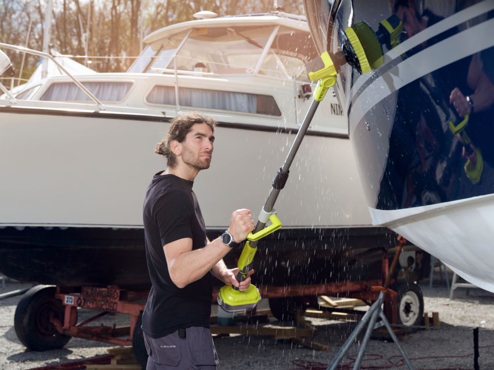 Телескопическая щетка RYOBI R18TPS-0 (без батареи) система ONE +