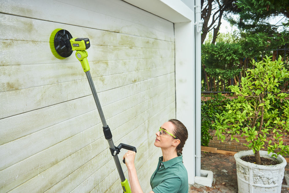 Телескопическая щетка RYOBI R18TPS-0 (без батареи) система ONE +