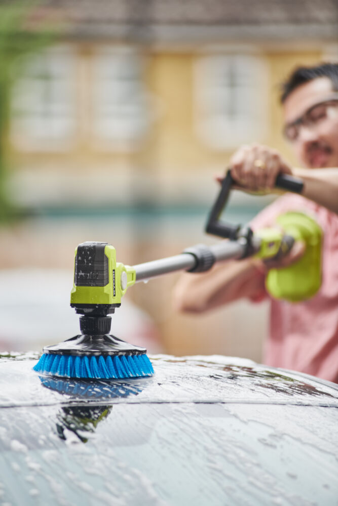 Телескопическая щетка RYOBI R18TPS-0 (без батареи) система ONE +
