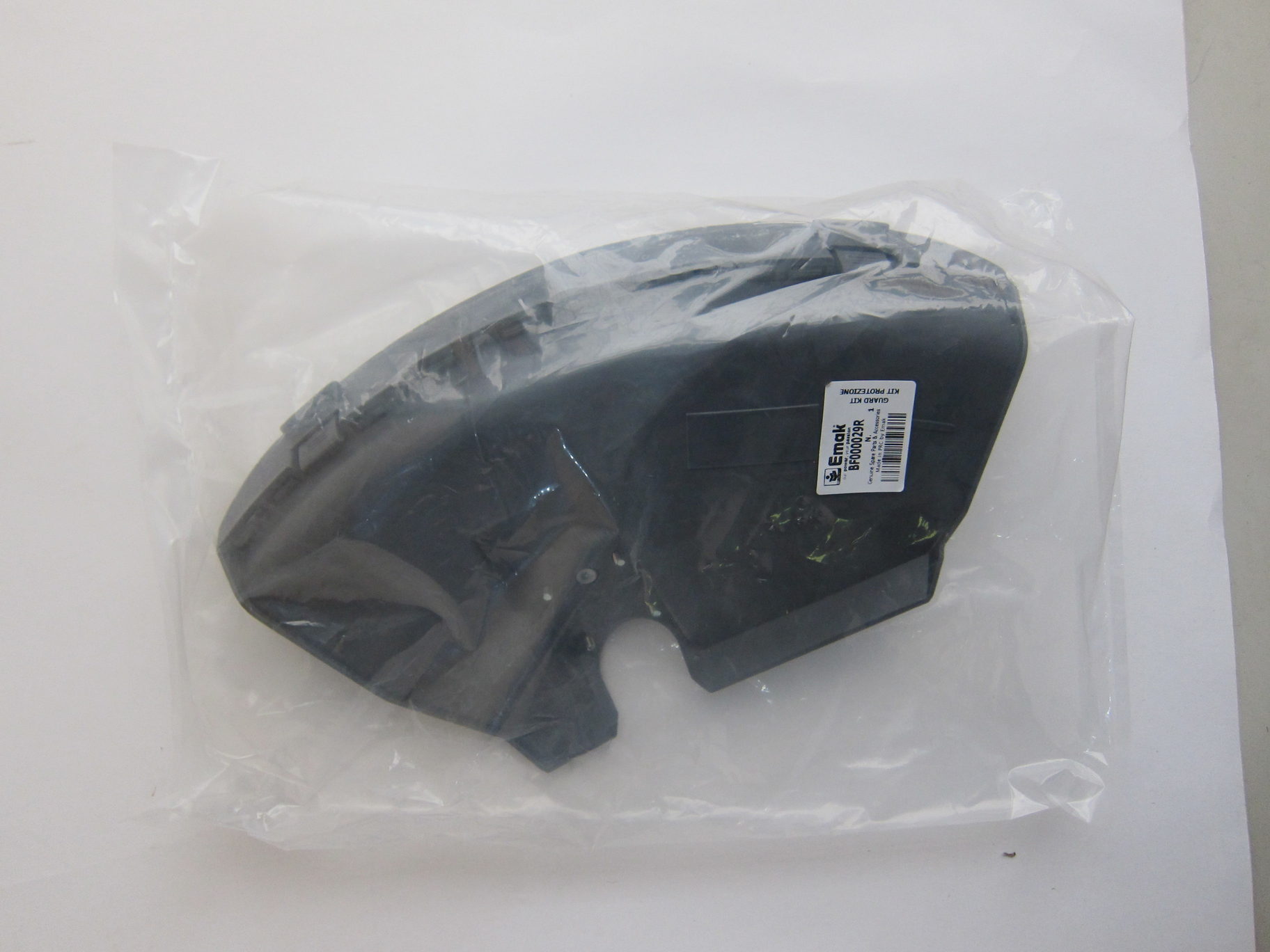 Кожух BF000029R (Complete brushcutter head guard)