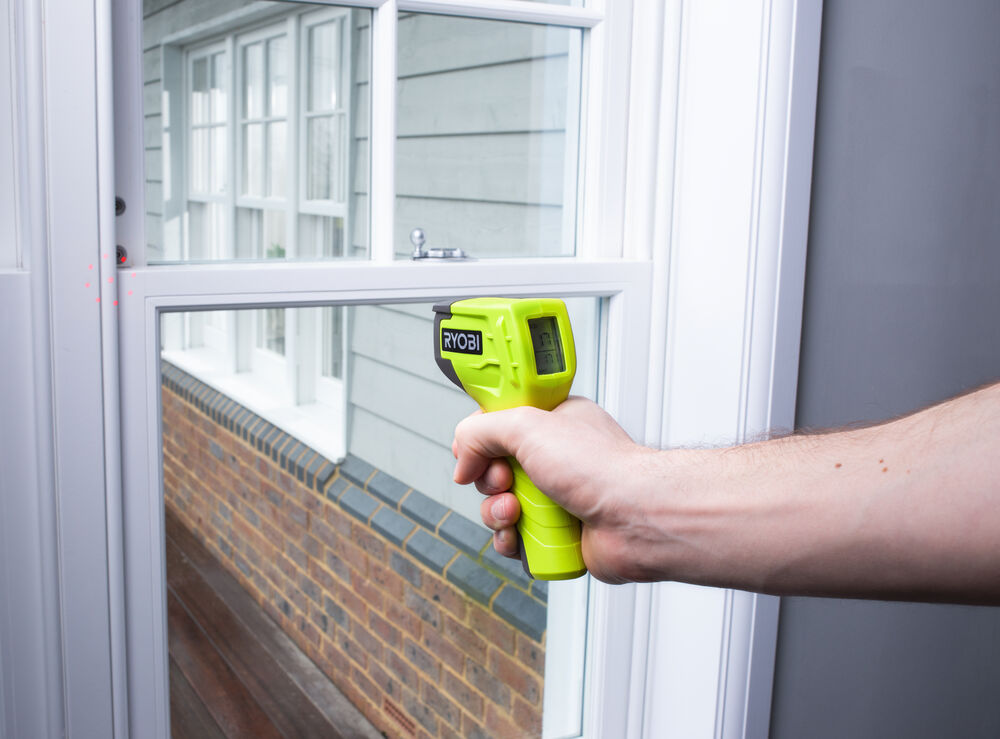 Термометр инфракрасный RYOBI RBIRT08