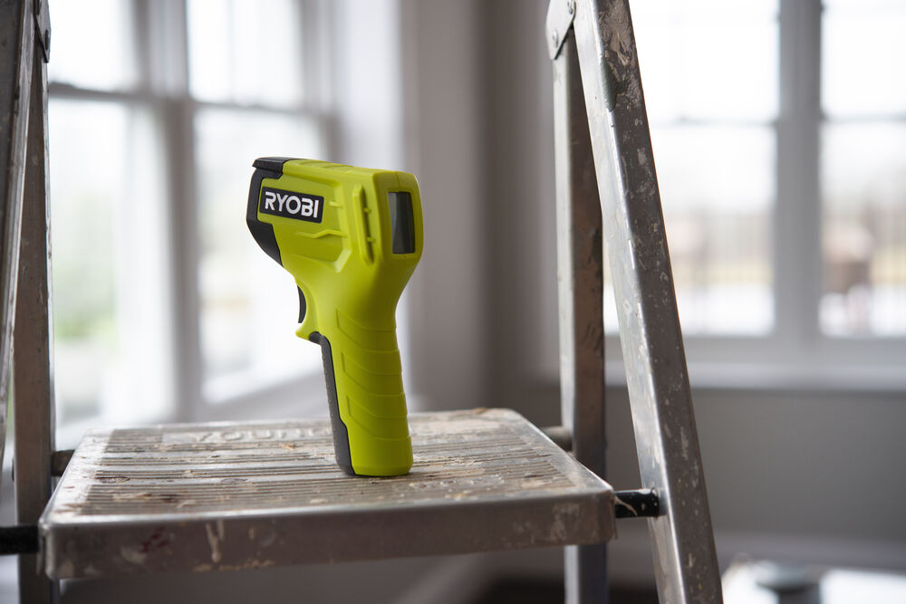 Термометр инфракрасный RYOBI RBIRT08