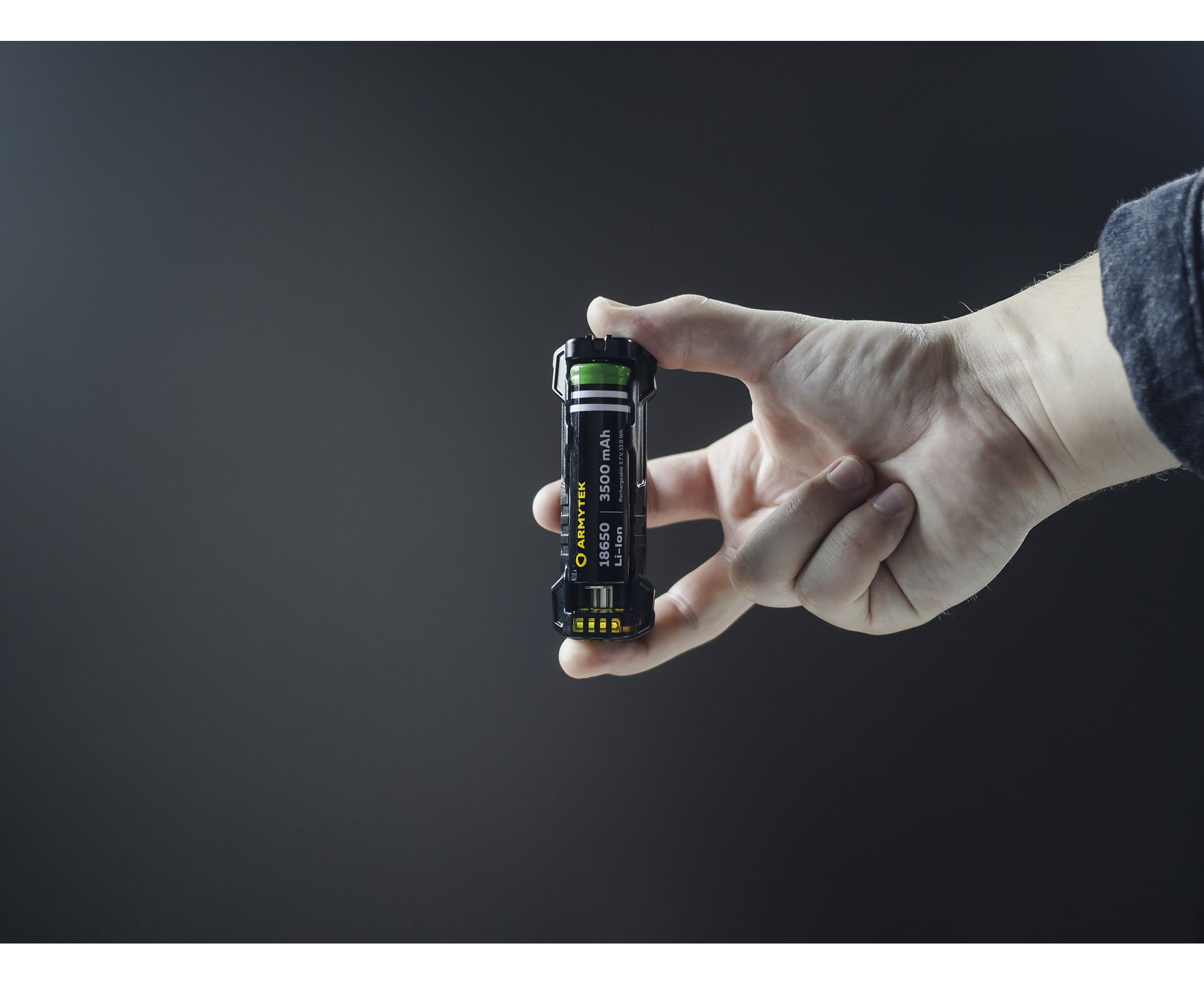 Зарядное устройство Armytek Handy C1 Pro