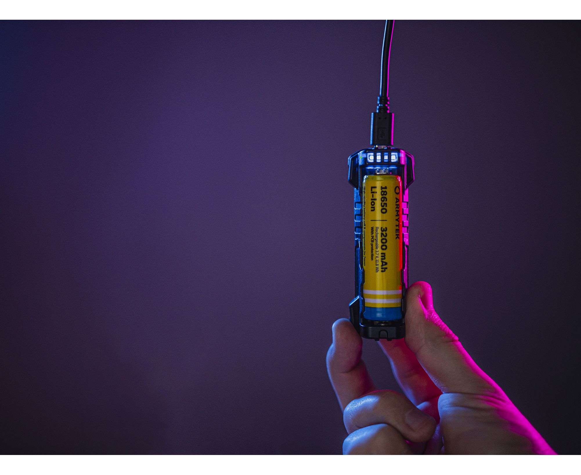 Зарядное устройство Armytek Handy C1 VE
