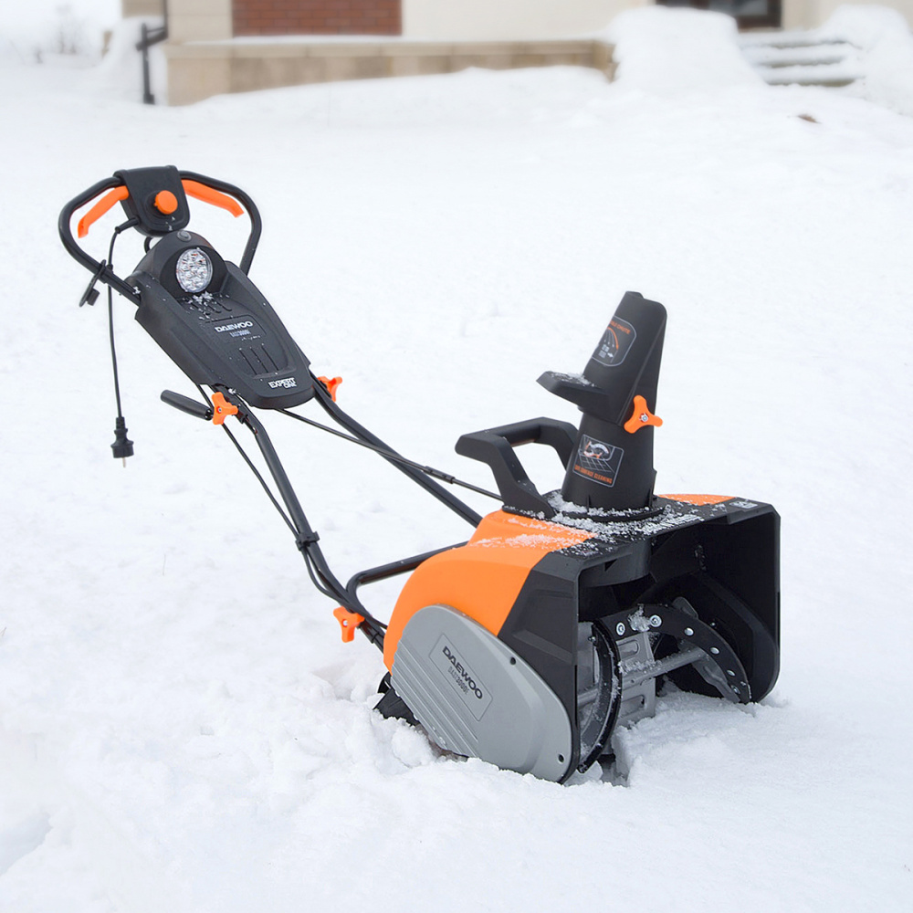 Снегоуборщик электрический DAEWOO DAST 3000E