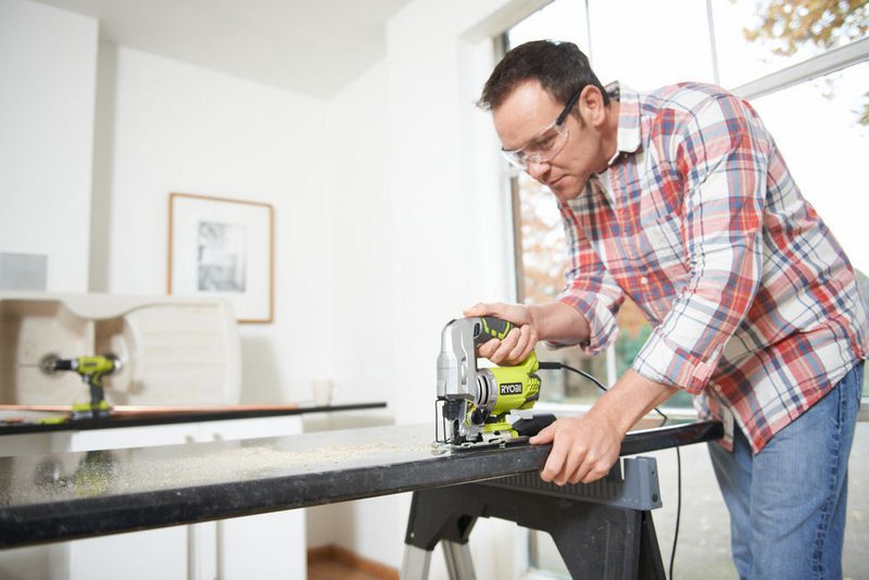 Лобзик RYOBI RJS1050-K