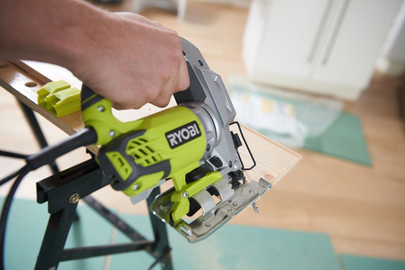 Лобзик RYOBI RJS1050-K