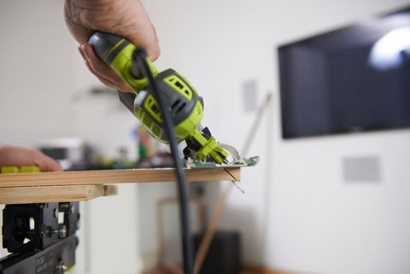 Лобзик RYOBI RJS1050-K