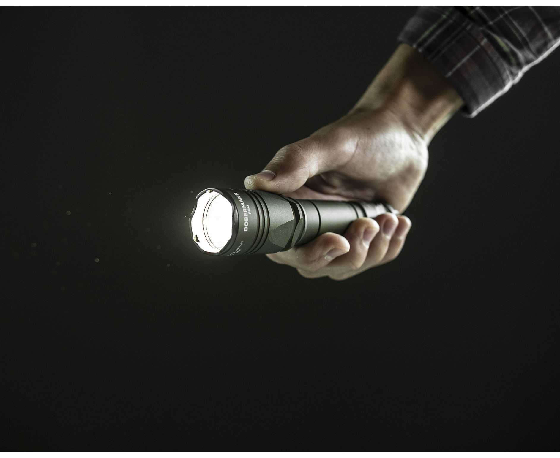 Фонарь Armytek Dobermann Pro Magnet USB Olive Теплый