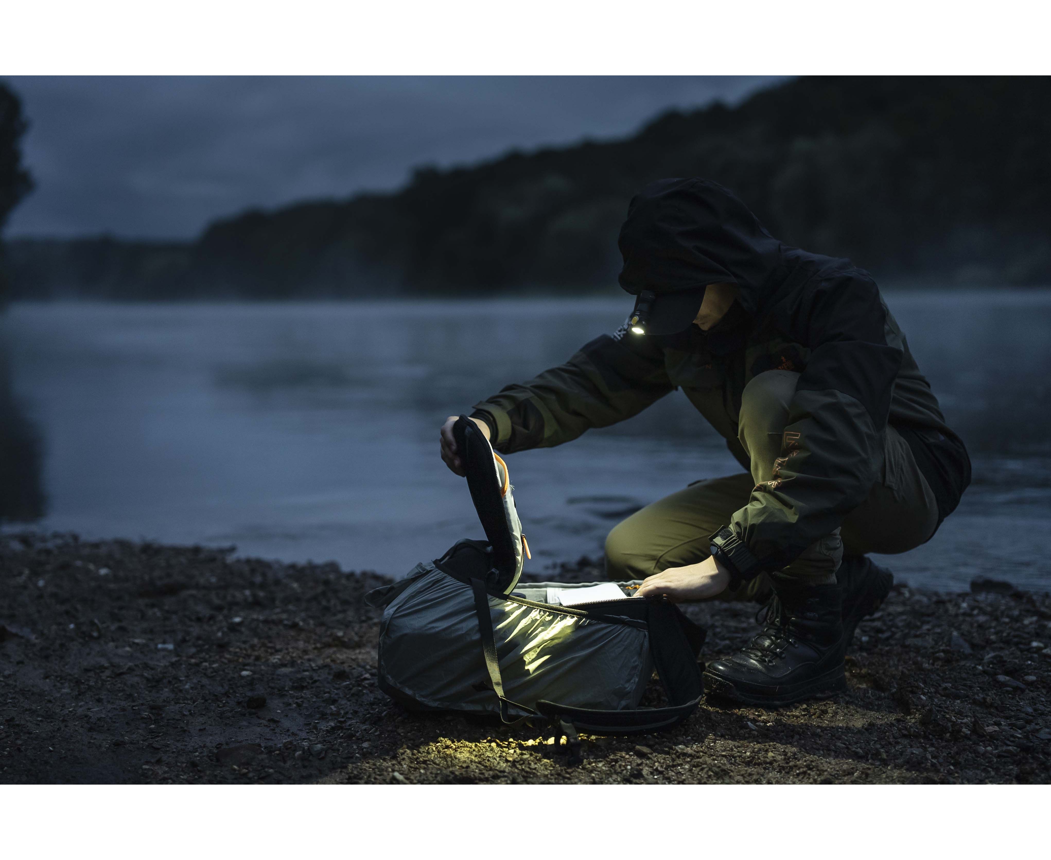 Фонарь Armytek Prime C1 Pro Теплый