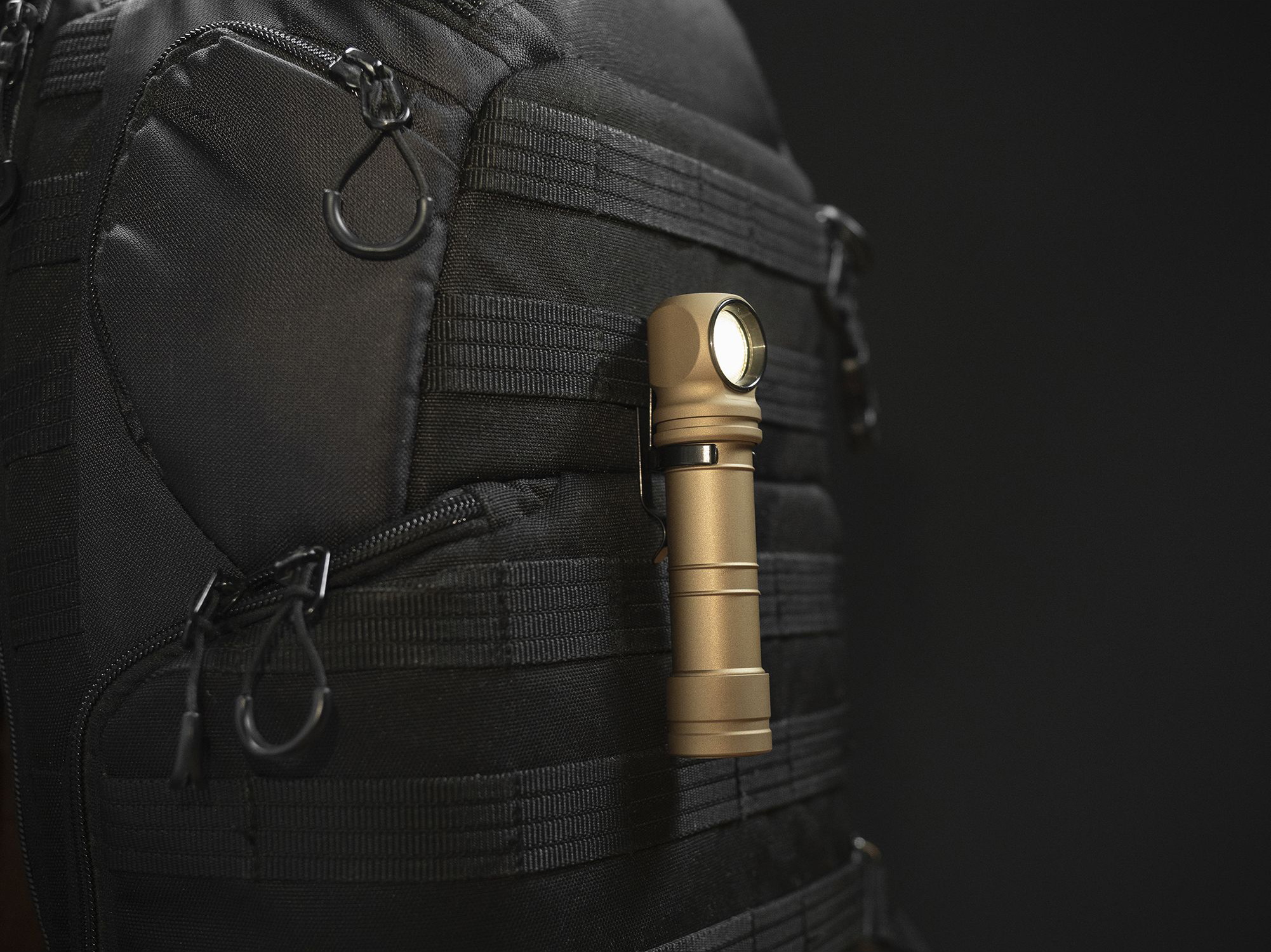 Фонарь Armytek Wizard C2 Pro Max Sand Белый