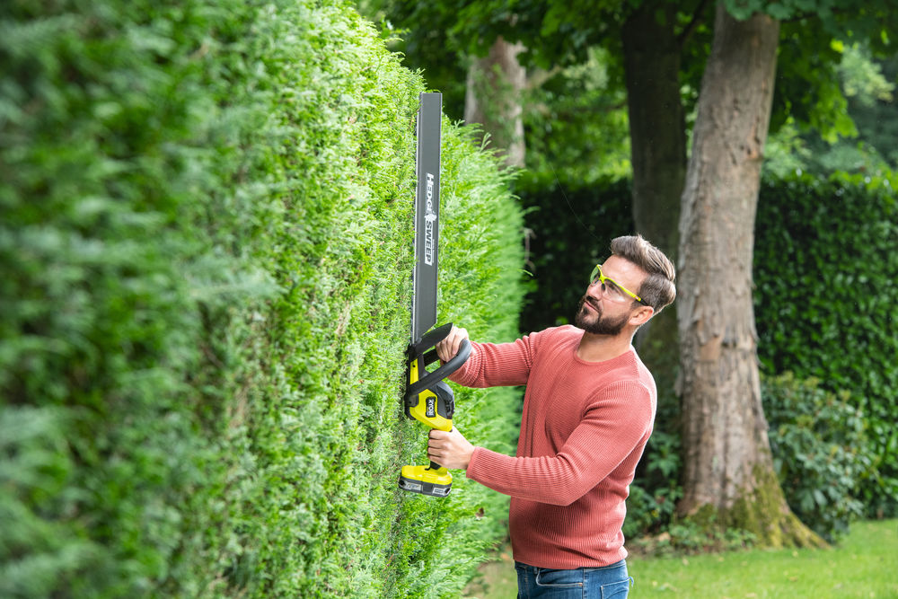 Кусторез RYOBI HP RY18HTX60A-125 система ONE +