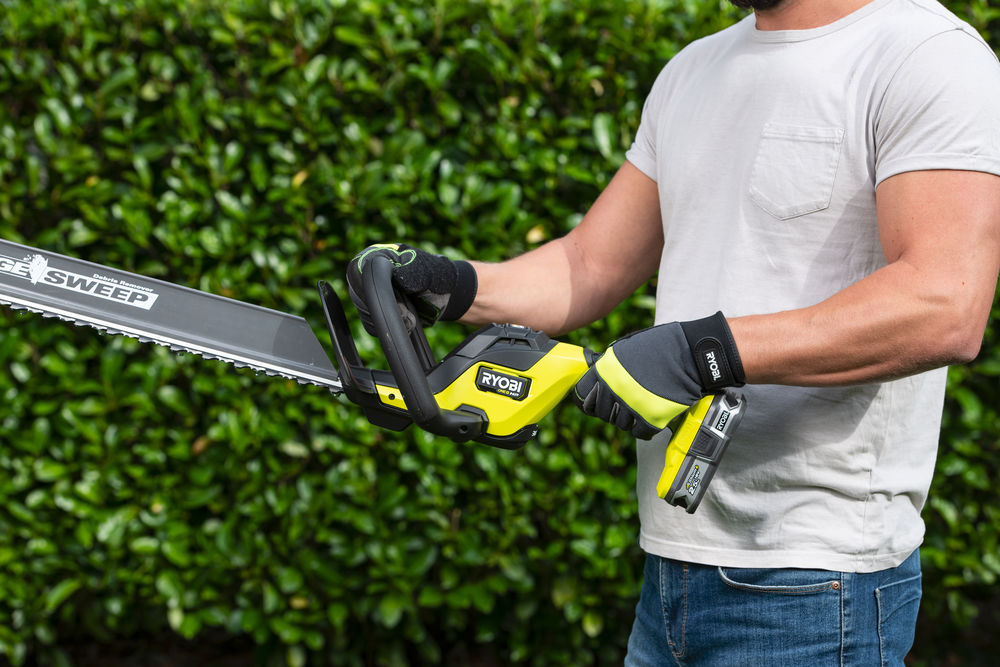 Кусторез RYOBI HP RY18HTX60A-125 система ONE +