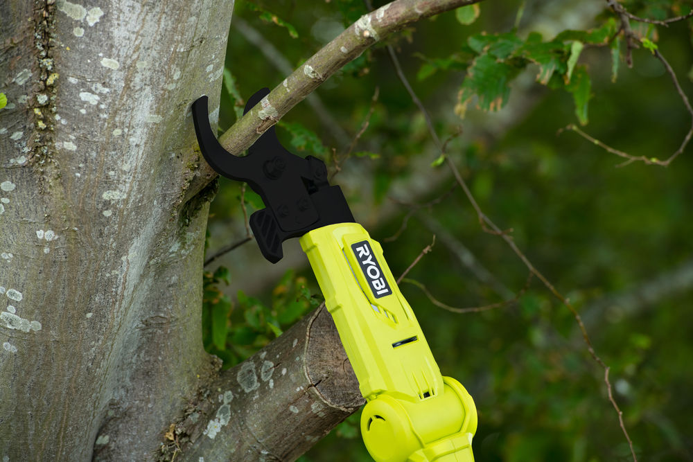 Секатор (сучкорез) RYOBI RY18PLA-0 (без батареи) система ONE +