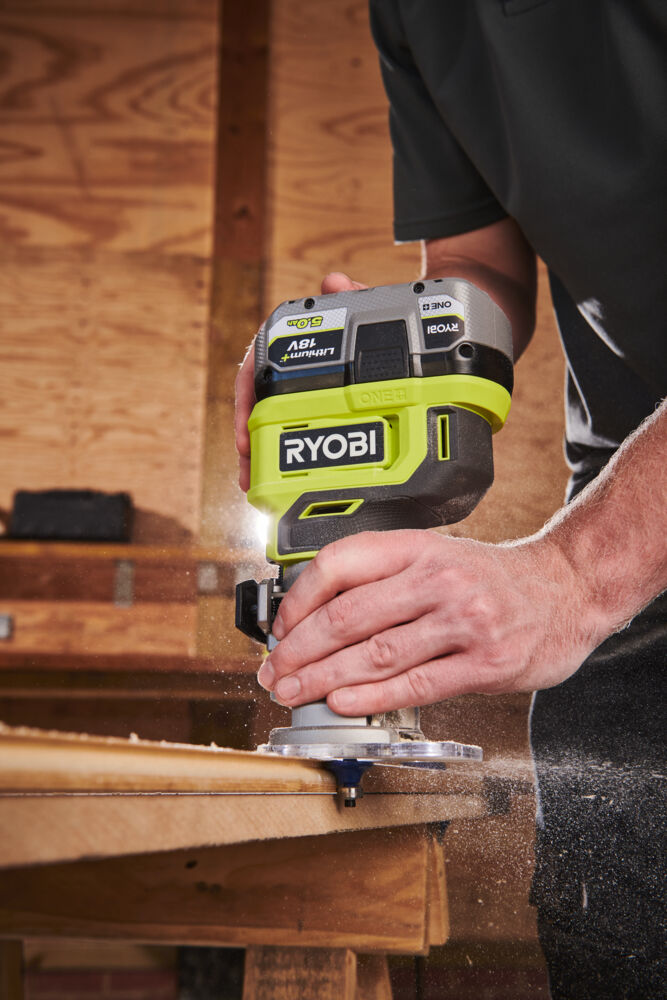 Фрезер кромочный RYOBI RTR18-0 (без батареи) система ONE +