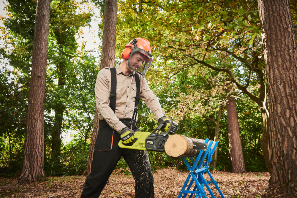 Пила цепная RYOBI RY18CSX30A-0 (без батареи) система ONE +