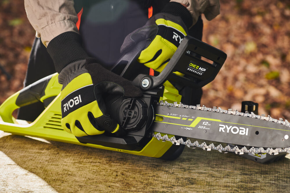 Пила цепная RYOBI RY18CSX30A-0 (без батареи) система ONE +