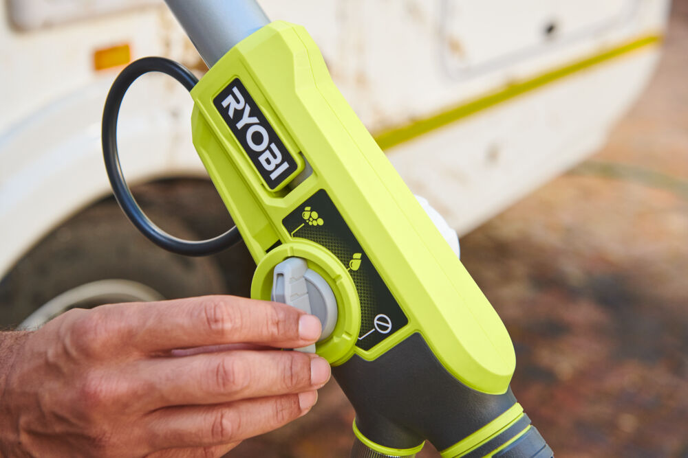 Телескопическая щетка RYOBI RWTS18-0 (без батареи) система ONE +