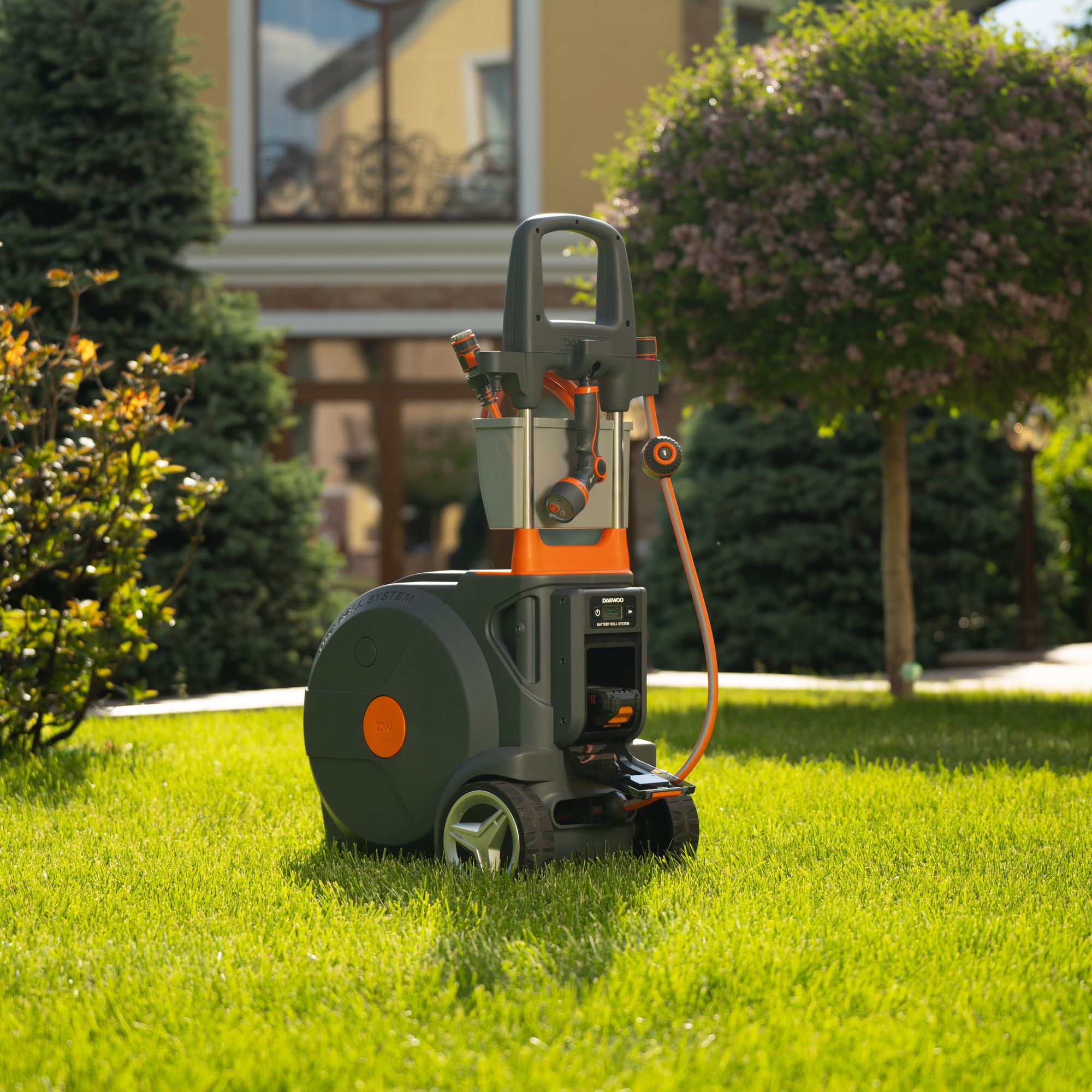 Тележка аккумуляторная Smart Cart со шлангом 40м DAEWOO DWR 4021Li Set